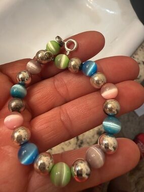 Beaded Multicolor Cat's Eye Bracelet - Green, gold blanco 14 k